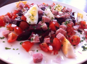 » Salade gourmande aux betteraves rouges