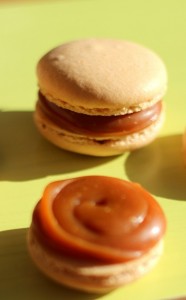 » Macarons au caramel au beurre salé